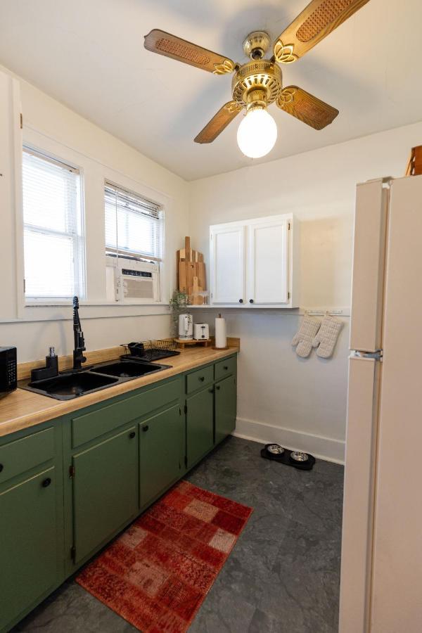 Historic Revival King Bed Midtown Memphis 68 Yes Pets Fast Wifi Free Parking Villa Exterior photo