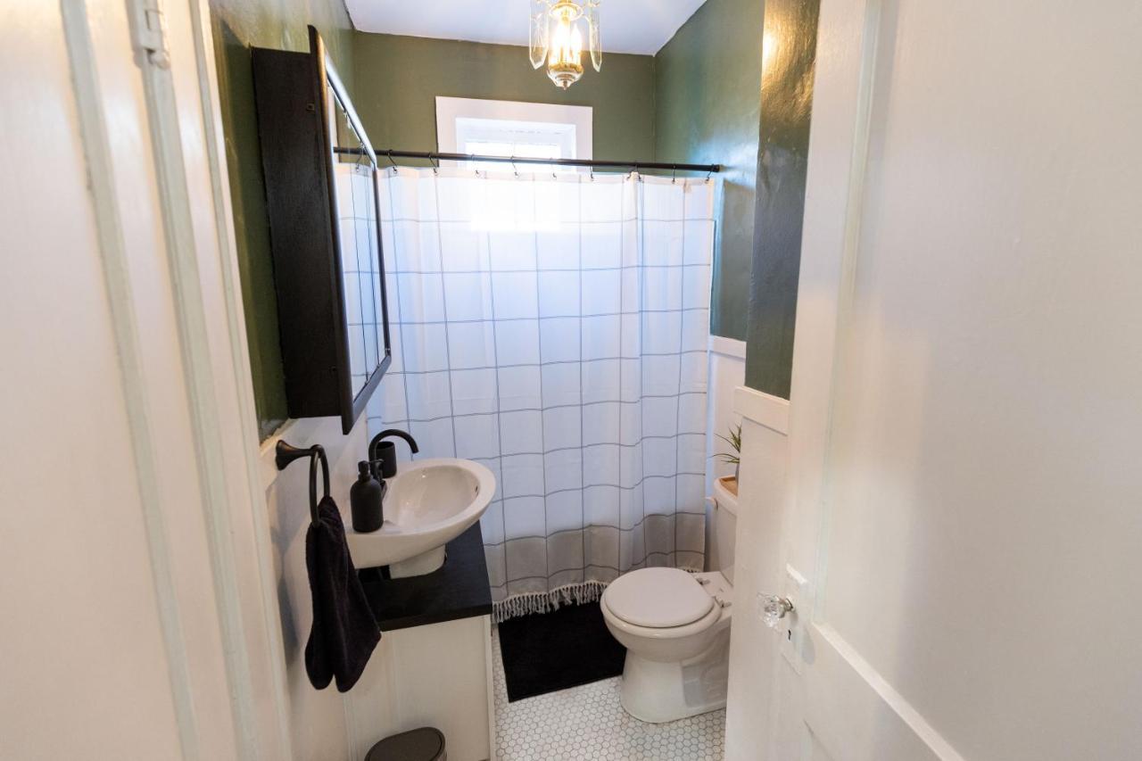 Historic Revival King Bed Midtown Memphis 68 Yes Pets Fast Wifi Free Parking Villa Exterior photo